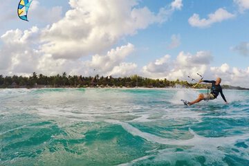 Surfing/boogie boarding