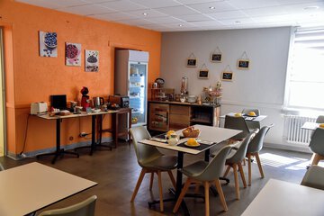 Breakfast area