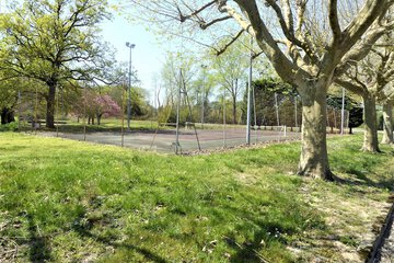 Tennis court