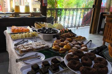 Breakfast meal