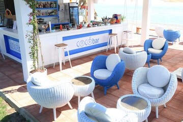 Beach bar