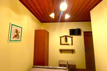 Photo 31
