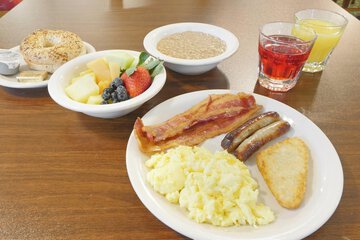 Breakfast/Coffee Service 133 of 149