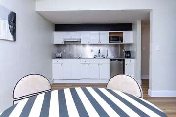Private kitchenette