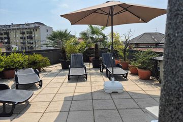 Sundeck