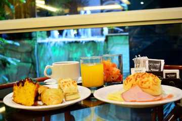 Breakfast meal