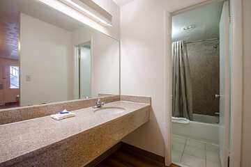 Motel 6 Commerce GA