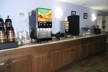 Breakfast/Coffee Service 33 of 35