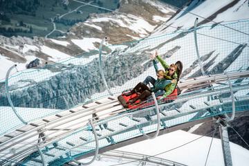Skiing