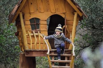 Children's play area - outdoor
