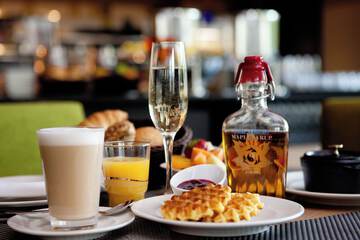 Breakfast meal