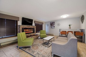 Hotel Interior 6 of 33