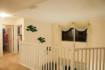 hotel_rooms