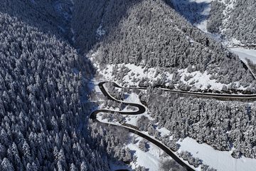 Skiing