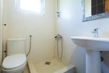 Photo 34