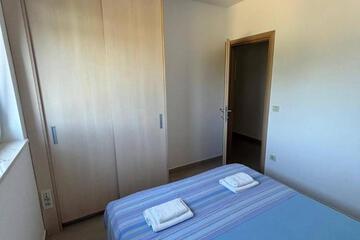 Photo 53