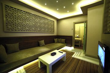 Spa reception