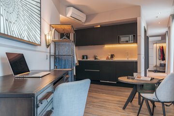 Private kitchenette