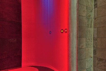 Vichy shower