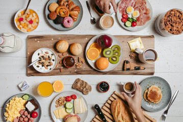 Breakfast meal