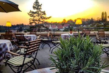 Sundeck