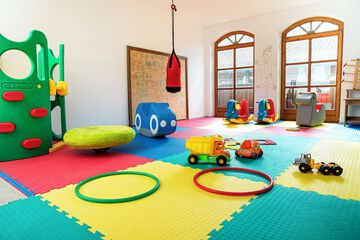 Children's theme room