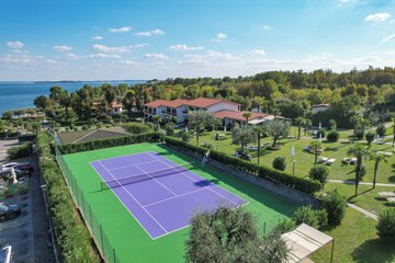 Tennis court
