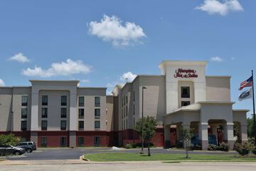 Hampton Inn & Suites Alexandria