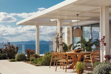 Beach/ocean view