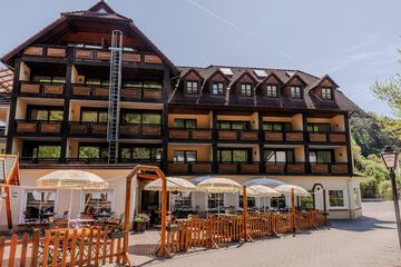 Sundeck