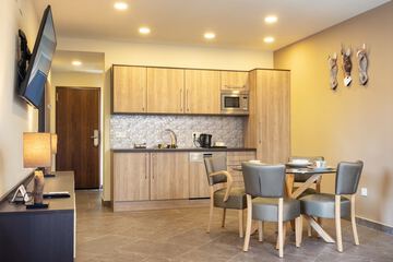 Private kitchenette