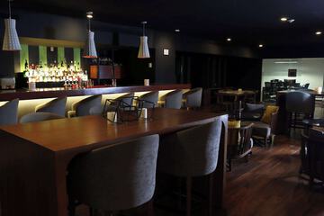Lobby lounge
