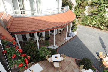 Sundeck