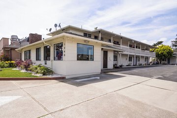 Fishermans Cove Inn