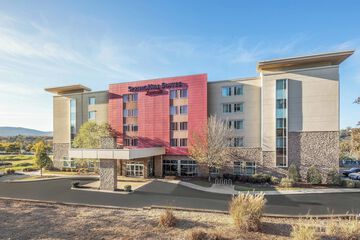 SpringHill Suites by Marriott Chattanooga Downtown / Cameron Harbor