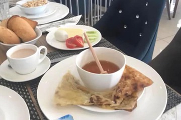 Breakfast meal