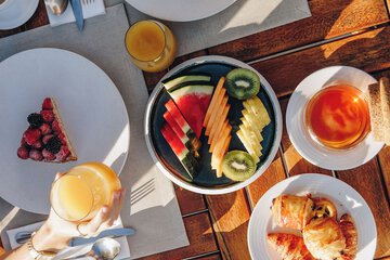 Breakfast meal