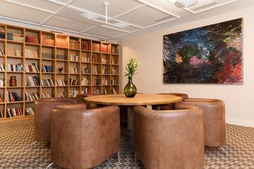 Meeting facility