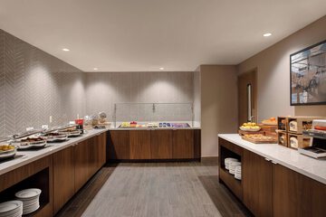 Breakfast/Coffee Service 29 of 38