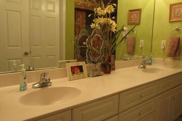 Guest room amenity