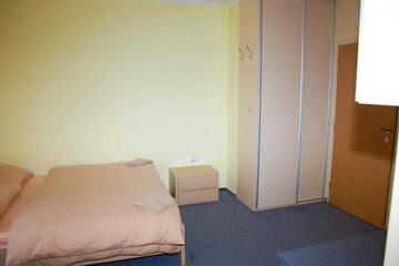 Photo 51