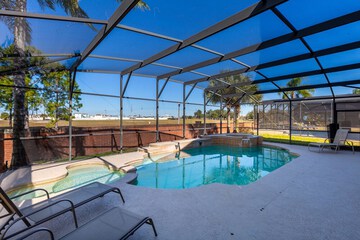 Private pool