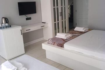 Photo 28