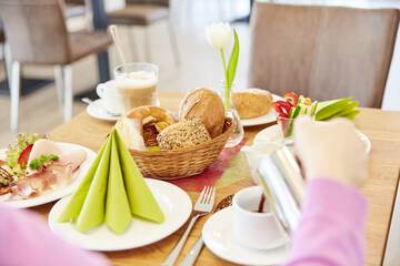 Breakfast meal