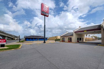 Red Roof Inn New Orleans - Westbank
