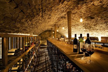 Tasting room