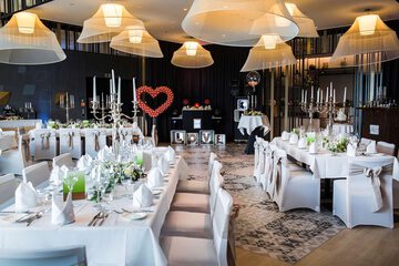 Indoor wedding