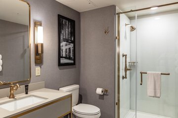 Bathroom shower