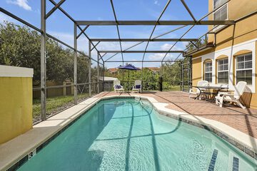 Private pool