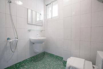 Photo 37